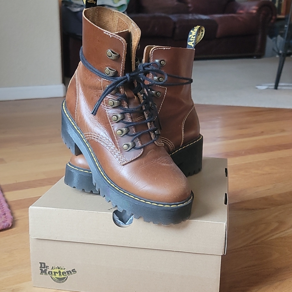 Doc Martens Leona